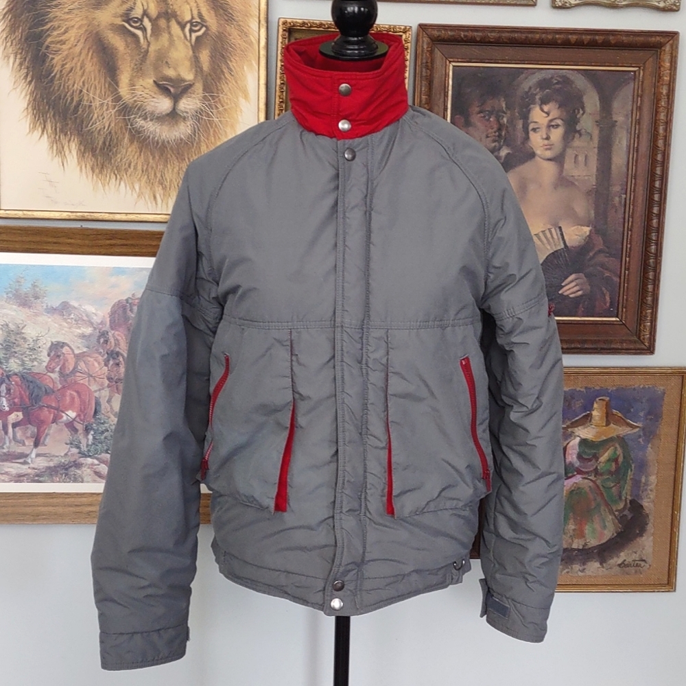 Field & Stream Puffy Jacket Gray Red